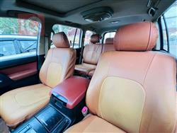 تۆیۆتا لاند کروزەر